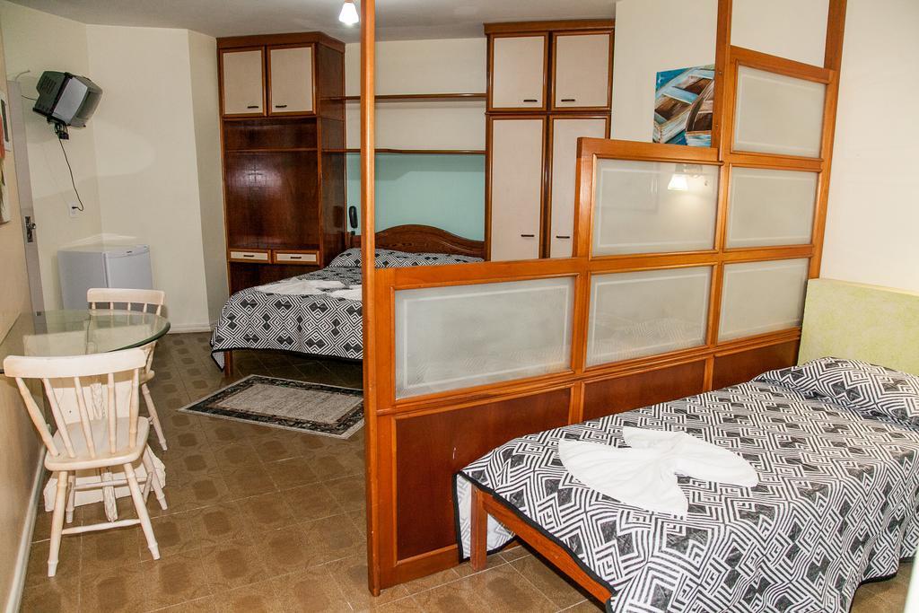 Residencial Ilha Dourada Otel Governador Celso Ramos Oda fotoğraf